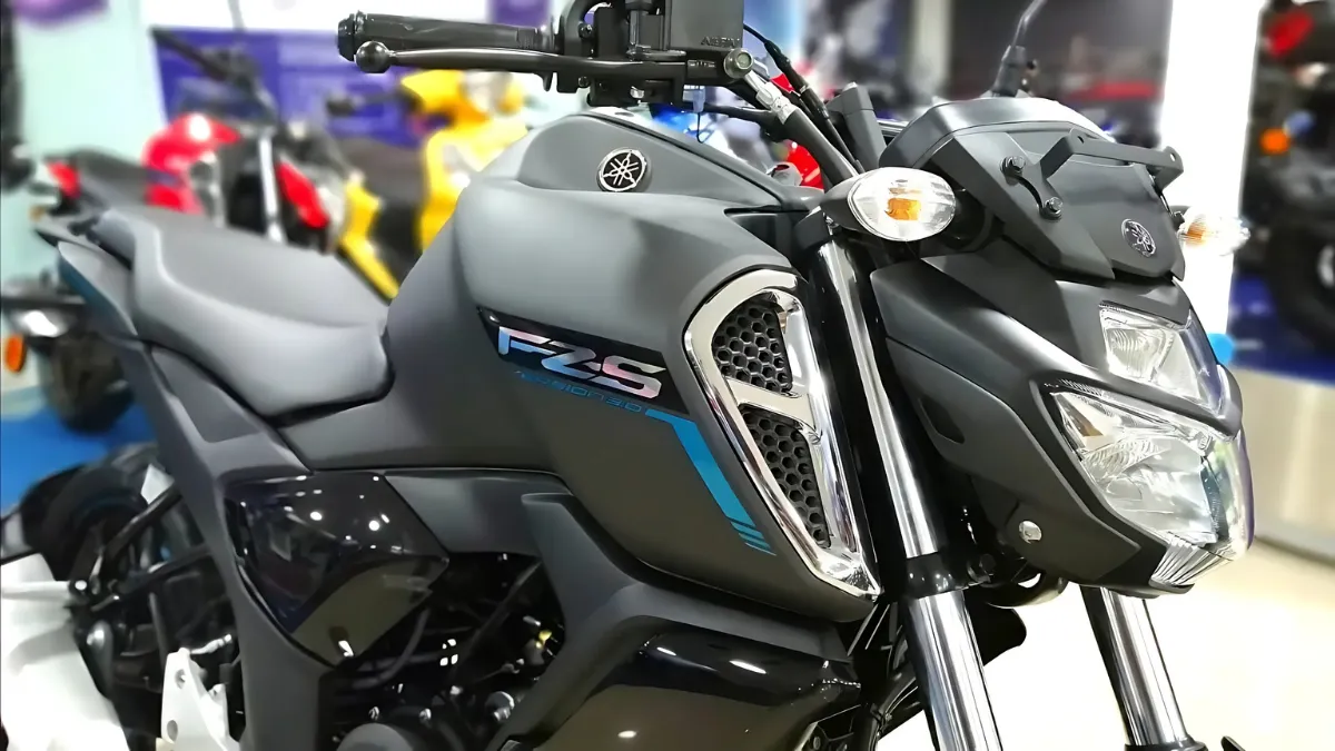 Yamaha FZ S Hybrid